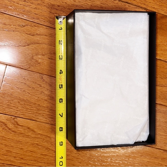 Chanel Gift Box w/ Chanel Envelope • Small • Tissue Paper + Filling Included - Picture 11 of 15